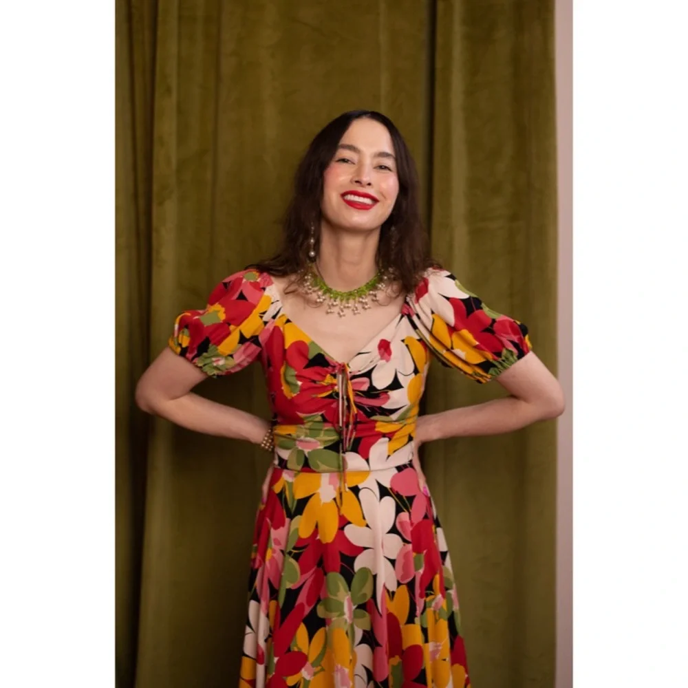Puff Sleeve L’amour Dress - Flower Power - Picture 5 of 12